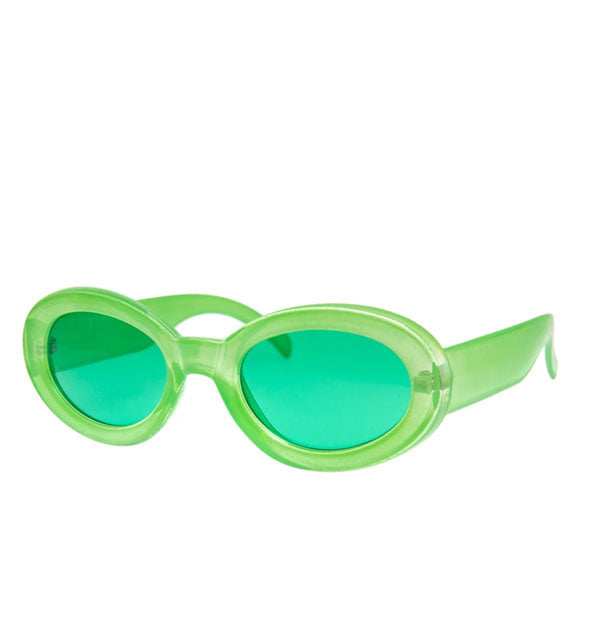 Rounded thick-framed green sunglasses with g reenlenses