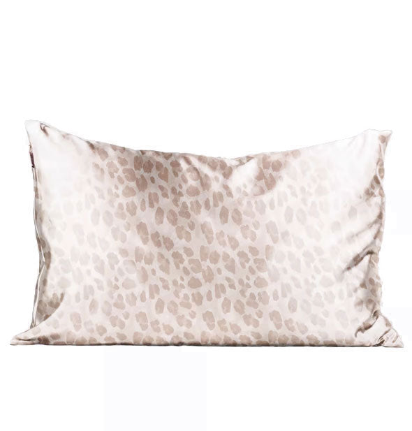 Satin pillowcase with rose gold leopard print